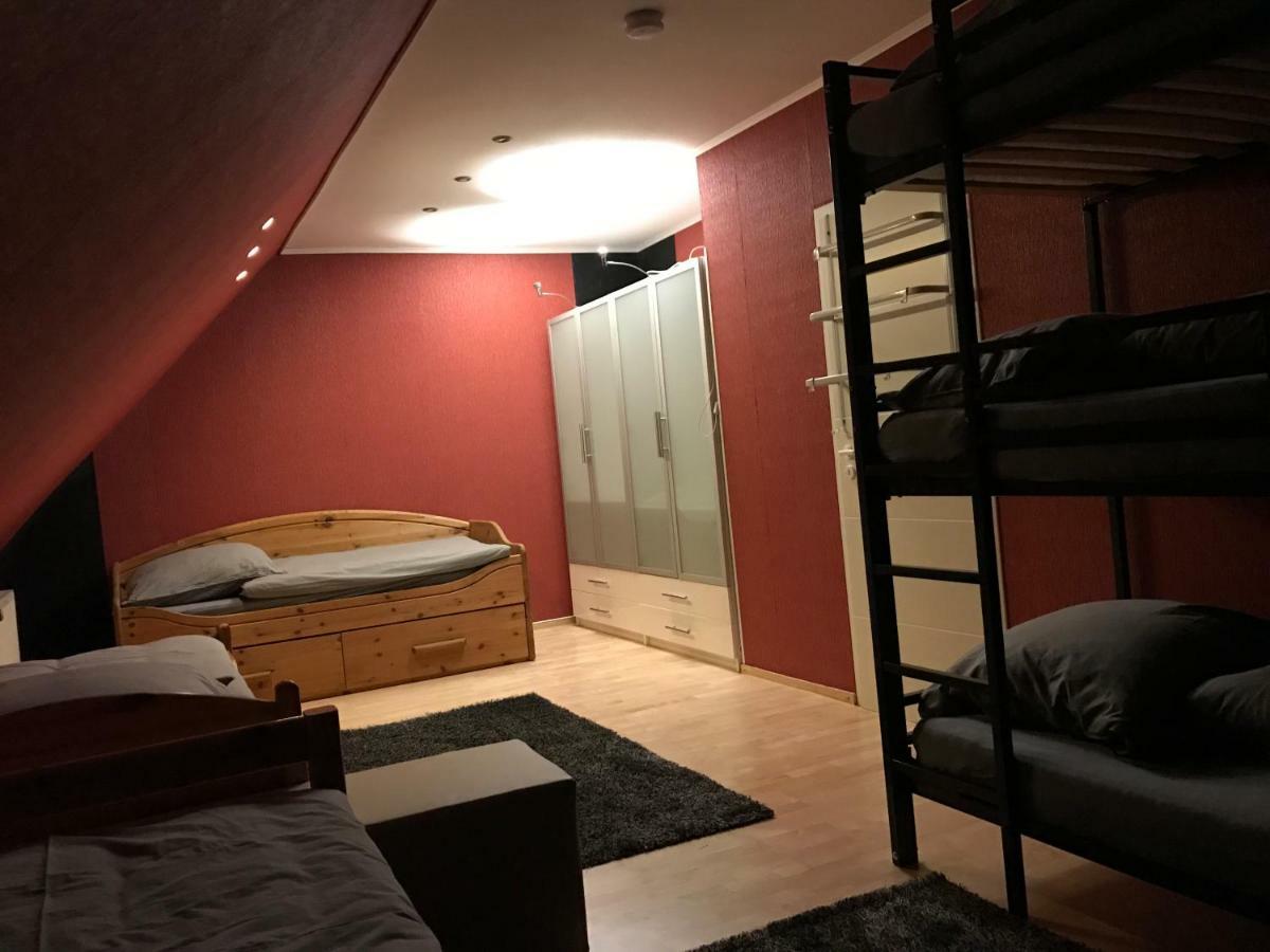 Messe Apartment & Rooms Haenigsen Δωμάτιο φωτογραφία