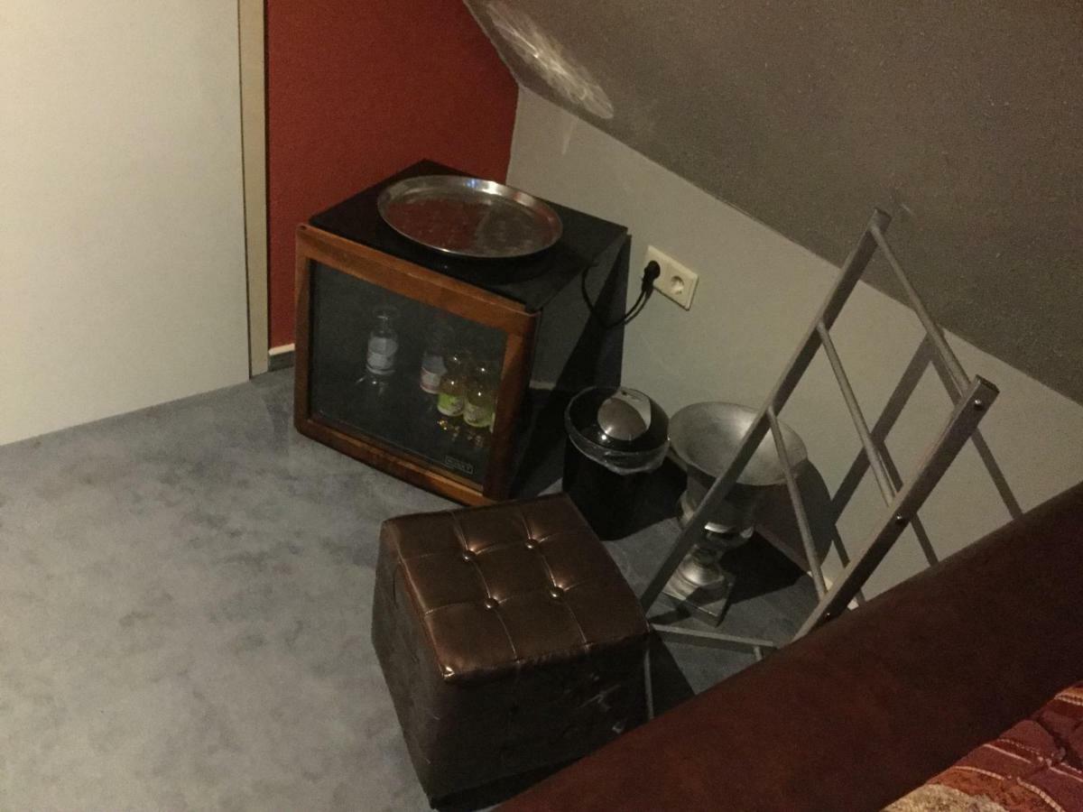Messe Apartment & Rooms Haenigsen Εξωτερικό φωτογραφία