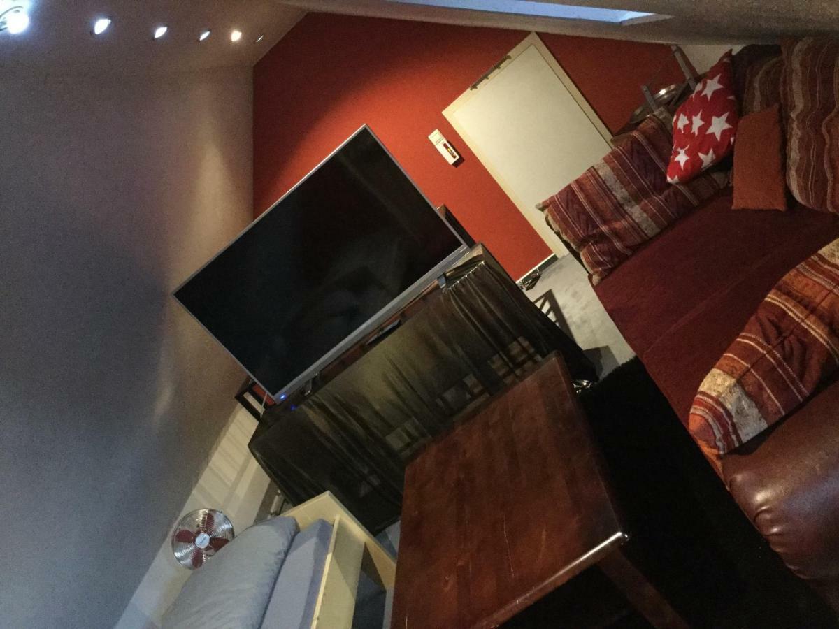 Messe Apartment & Rooms Haenigsen Εξωτερικό φωτογραφία