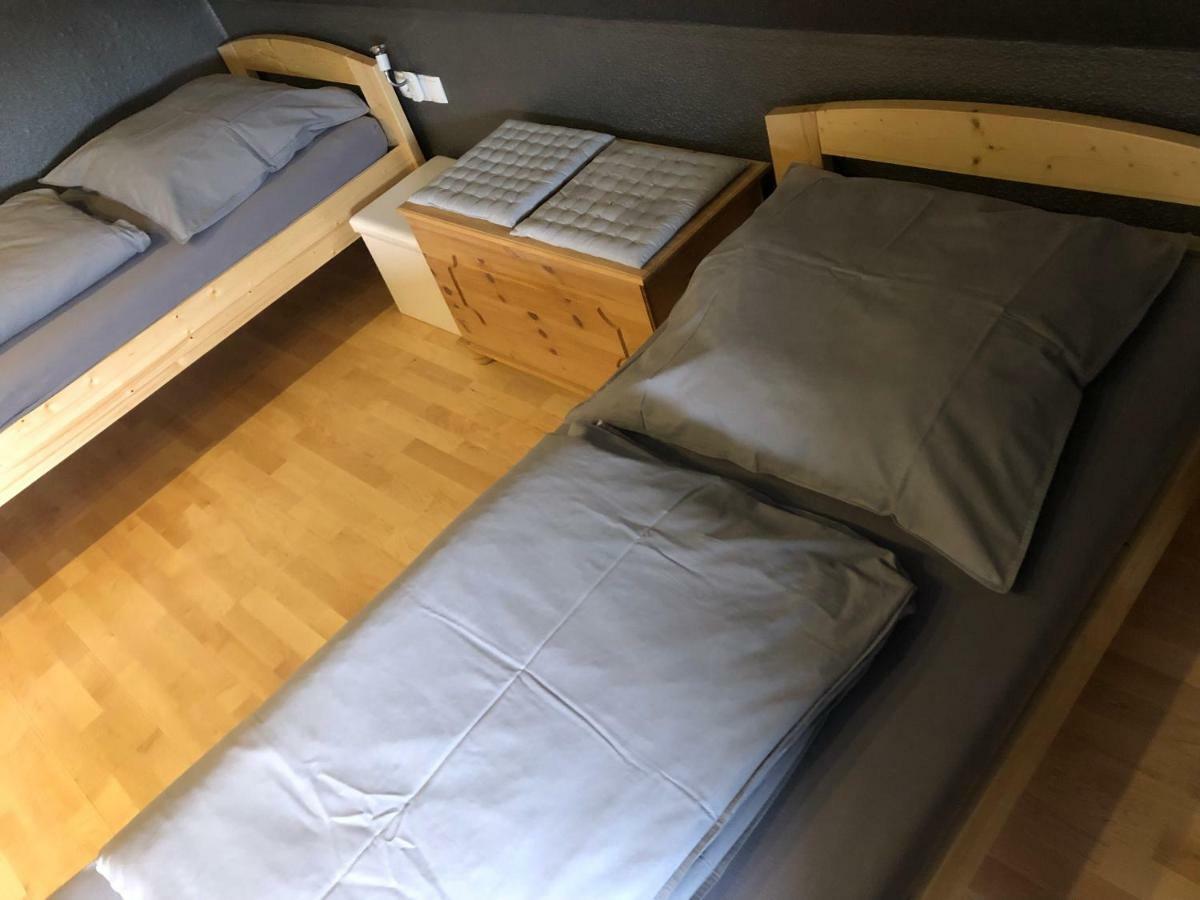 Messe Apartment & Rooms Haenigsen Εξωτερικό φωτογραφία